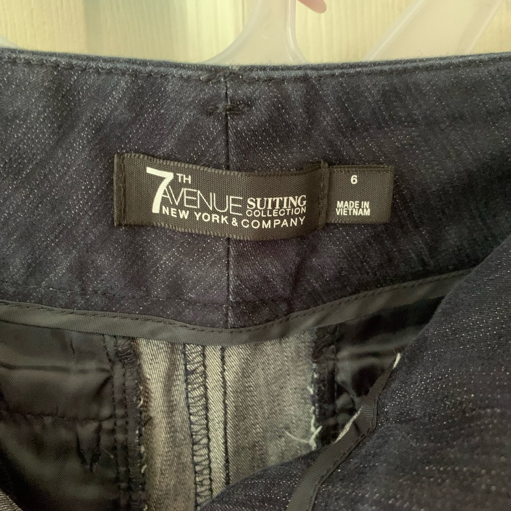 Seventh Avenue shorts